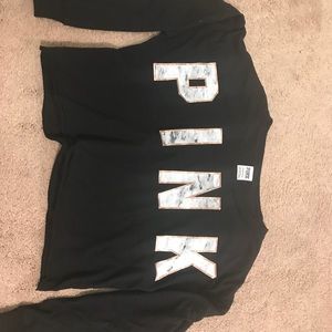 Long sleeve crop top